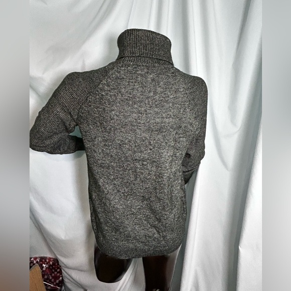Loft Stitchy Turtleneck Sweater - Small - New 🛍️ - Picture 7 of 9